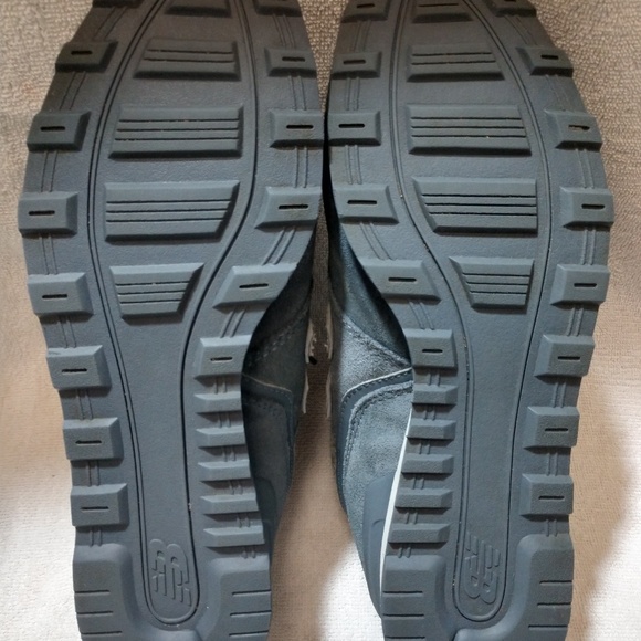 New Balance 696 Capsule Running Shoes Silver &Gray - Picture 7 of 8